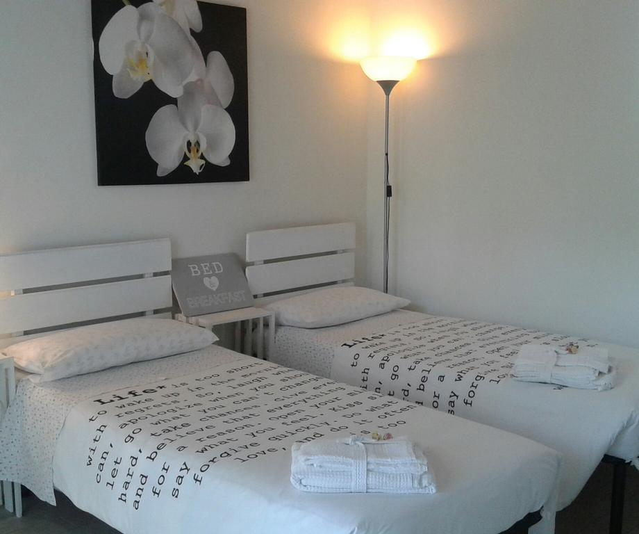 La Casa Di Emma Bed and Breakfast Rozzano Buitenkant foto